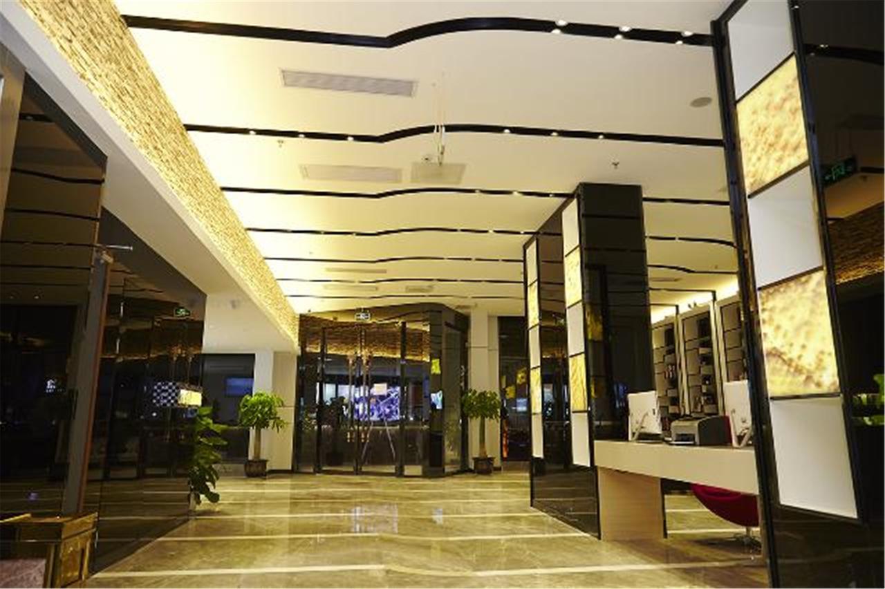 Lavande Hotel Baogang Avenue Guangbai Xinyi Branch Guangzhou Exterior foto