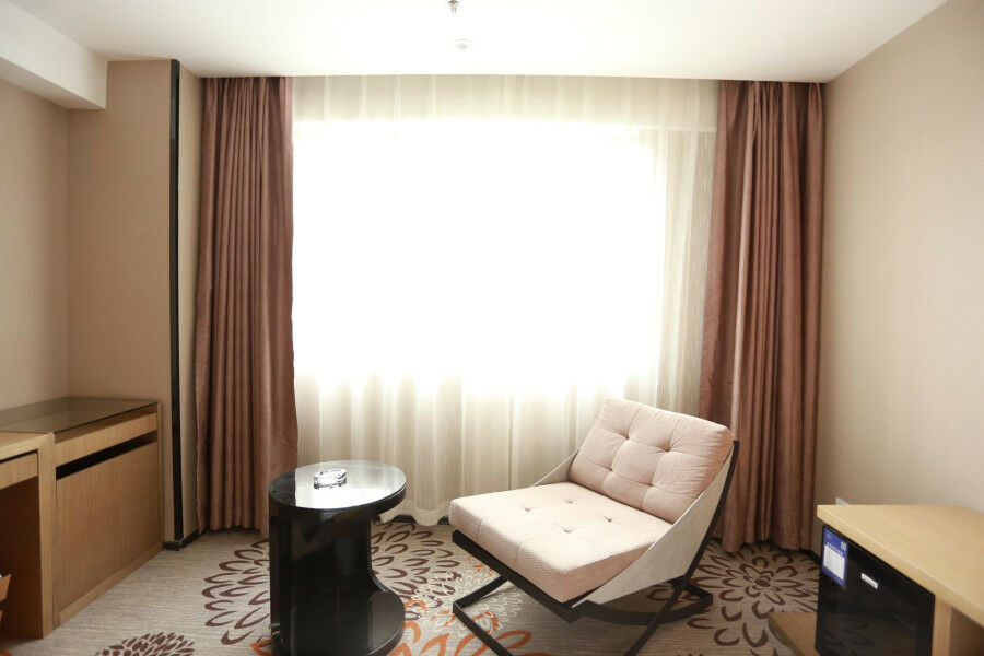 Lavande Hotel Baogang Avenue Guangbai Xinyi Branch Guangzhou Exterior foto