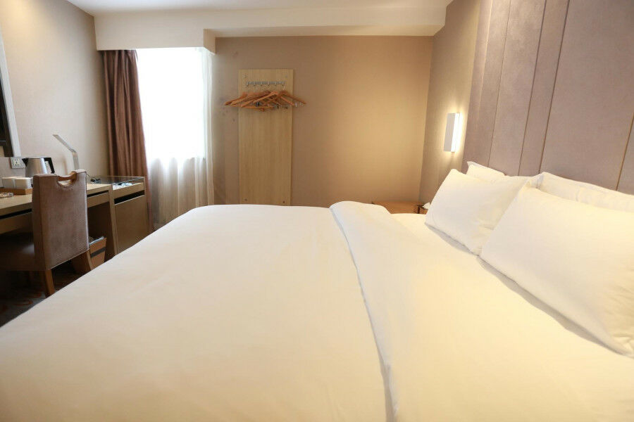 Lavande Hotel Baogang Avenue Guangbai Xinyi Branch Guangzhou Exterior foto